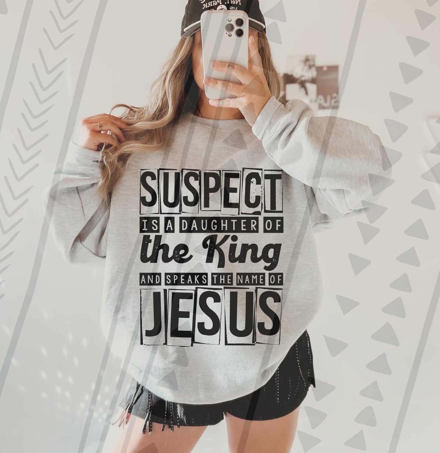 SUSPECT CREWNECK