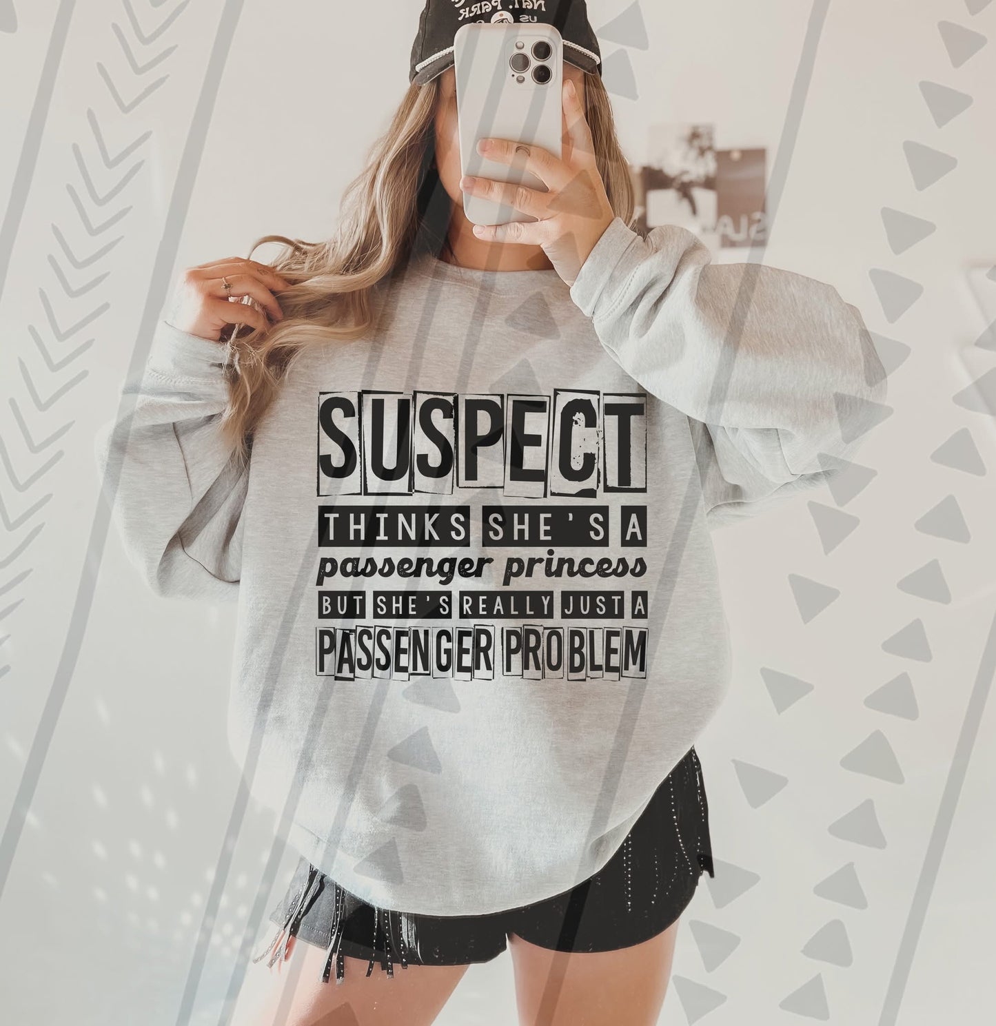 SUSPECT CREWNECK